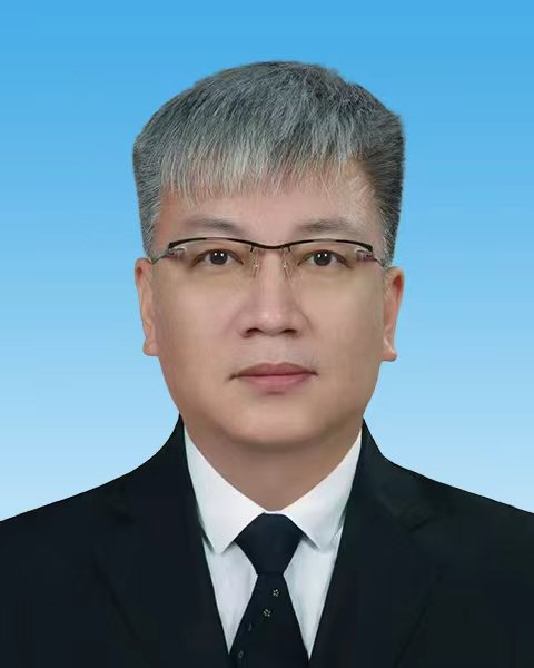 张旭  市商务局党组成员、副局长